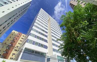 Imagem: O apartamento possui 3 Dormitórios, 2 Banheiros, 2 Vagas na