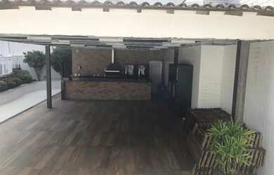 Imagem: O apartamento possui 3 Dormitórios, 3 Banheiros, 2 Vagas na