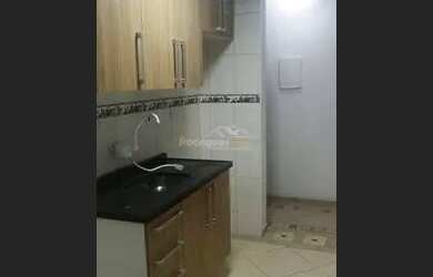 Imagem: O apartamento possui 2 Dormitórios, 1 Banheiro, 1 Vaga na garagem