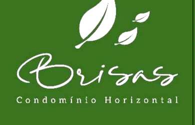 Imagem: O terreno possui 250m² de Área e está localizado em Porto