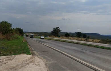 Imagem: O terreno possui 1.000m² de Área, Imóvel novo e está localizado