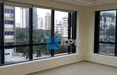 Imagem: O depósito possui 2 Vagas na garagem, 98m² de Área e está