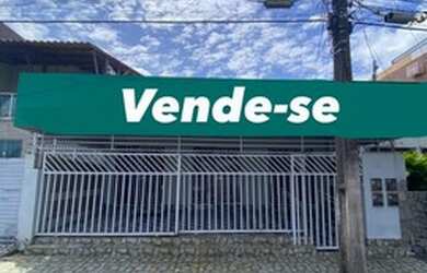 Imagem: A casa possui 5 Dormitórios, 3 Banheiros, 169m² de Área e