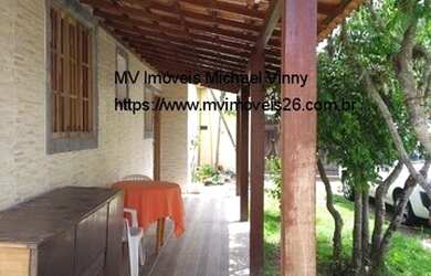 Imagem: A casa possui 1 Dormitório, 1 Banheiro, 1 Vaga na garagem