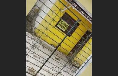 Imagem: A casa possui 2 Dormitórios, 2 Banheiros, 1 Vaga na garagem