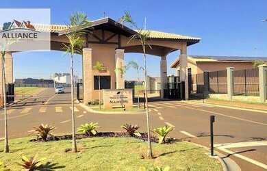 Imagem: O terreno possui 200m² de Área e está localizado em Vila