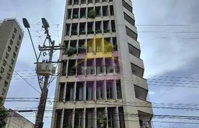 Imagem: O apartamento possui 3 Dormitórios, 5 Banheiros, 2 Vagas na