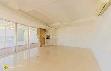 Imagem: O apartamento na cobertura possui 3 Dormitórios, 5 Banheiros