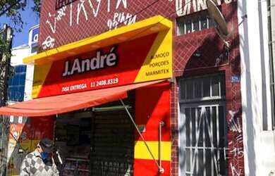 Imagem: O depósito possui 100m² de Área e está localizado em Centro