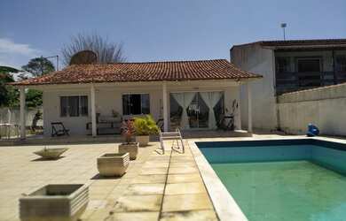 Imagem 1: CASASaquarema. Piscina, Churrasqueira, Área de serviçoe170m² de Área