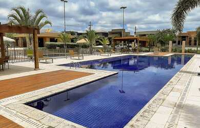 Imagem: O terreno possui 366m² de Área e está localizado em Terra