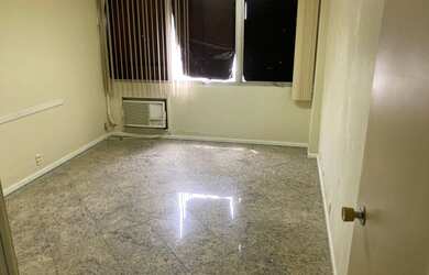 Imagem: O depósito possui 1 Vaga na garagem, 29m² de Área, Imóvel