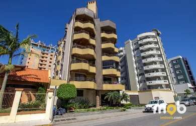 Imagem: O apartamento possui 3 Dormitórios, 3 Banheiros, 2 Vagas na