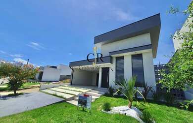 Imagem: A casa em condomínio possui 3 Dormitórios, 3 Banheiros, 4