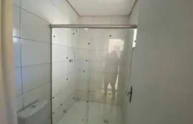 Imagem: A casa em condomínio possui 4 Dormitórios, 3 Banheiros, 1