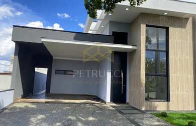 Imagem: A casa em condomínio possui 3 Dormitórios, 4 Banheiros, 4