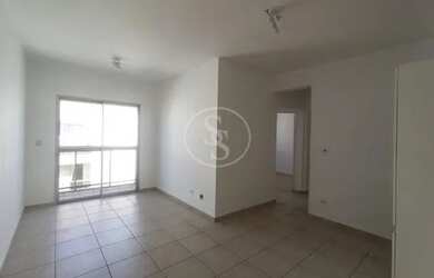 Imagem: O apartamento possui 3 Dormitórios, 1 Banheiro, 1 Vaga na garagem