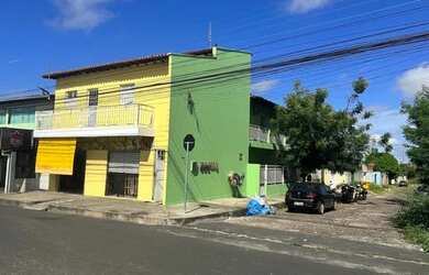 Imagem: A casa possui 2 Dormitórios, 1 Banheiro e está localizado