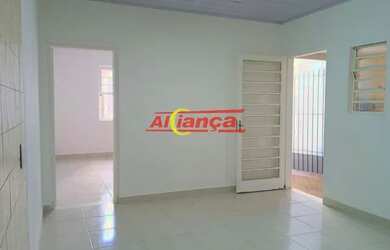 Imagem: A casa possui 1 Dormitório, 1 Banheiro, 50m² de Área e está