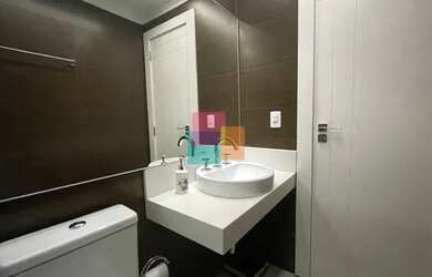 Imagem: O apartamento possui 2 Dormitórios, 3 Banheiros, 1 Vaga na