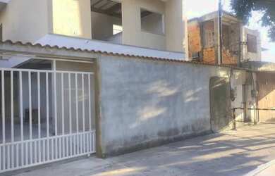 Imagem: A casa em condomínio possui 2 Dormitórios, 2 Banheiros, 1