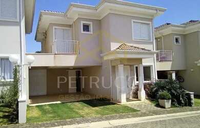 Imagem: A casa em condomínio possui 3 Dormitórios, 4 Banheiros, 2