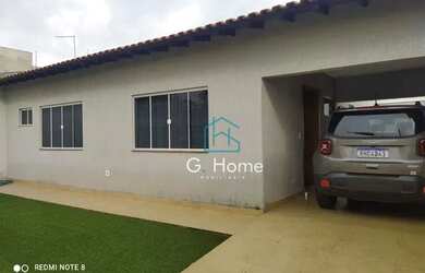 Imagem: A casa possui 2 Dormitórios, 2 Banheiros, 1 Vaga na garagem