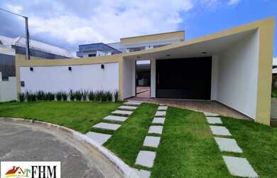 Imagem: A casa em condomínio possui 4 Dormitórios, 3 Banheiros, 3