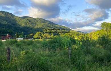 Imagem 1: SAQUAREMA - Terreno Padrão - SERRA DE MATO GROSSO SAMPAIO CORREIA