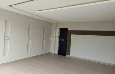 Imagem: A casa em condomínio possui 3 Dormitórios, 4 Banheiros, 2