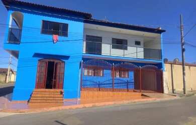 Imagem: O apartamento possui 3 Dormitórios, 2 Banheiros, 4 Vagas na