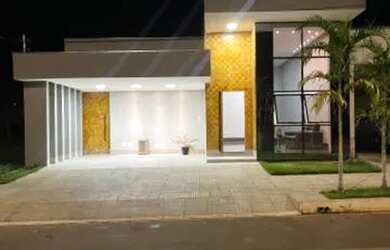 Imagem: A casa em condomínio possui 3 Dormitórios, 3 Banheiros, 4