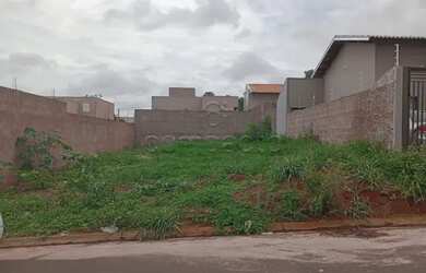 Imagem: O terreno possui 200m² de Área e está localizado em Jardim