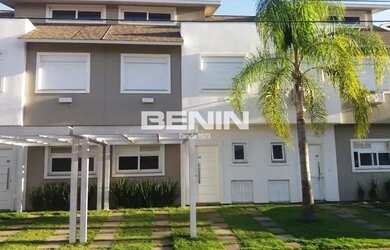 Imagem: A casa em condomínio possui 3 Dormitórios, 1 Banheiro e 160m²