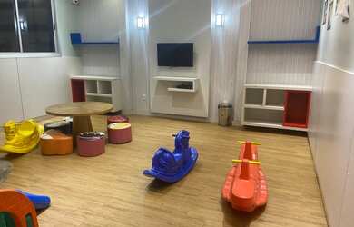 Imagem 8: 3 Garagens Armarios 105 mts Px.Igreja Videira e av.T7 Setor Bueno