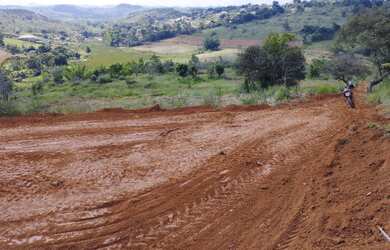 Imagem: O terreno possui 3.200m² de Área e está localizado em Goianá