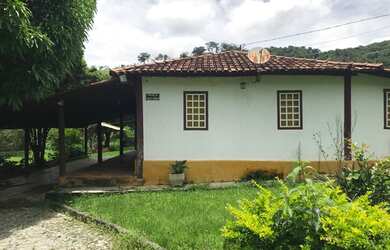 Imagem: A fazenda à venda possui 340000m² de Área e Varanda e está