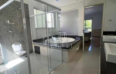 Imagem: A casa em condomínio possui 3 Dormitórios, 5 Banheiros, 5