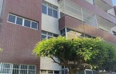 Imagem: O apartamento possui 3 Dormitórios, 2 Banheiros, 1 Vaga na