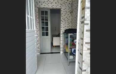 Imagem: A casa possui 2 Dormitórios, 1 Banheiro, 1m² de Área e está