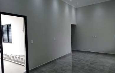 Imagem: A casa em condomínio possui 3 Dormitórios, 2 Banheiros, 2