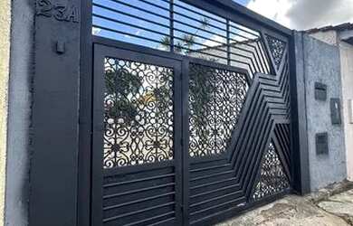 Imagem: A casa em condomínio possui 4 Dormitórios, 4 Banheiros, 5