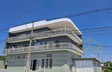 Imagem: O depósito possui 5 Vagas na garagem e 200m² de Área e está