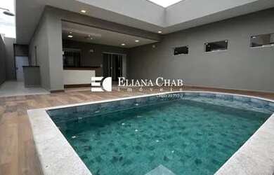 Imagem: A casa em condomínio possui 3 Dormitórios, 4 Banheiros, 3