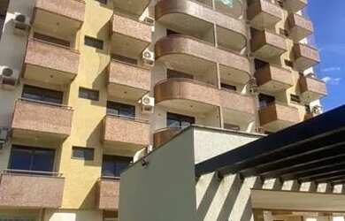 Imagem: O apartamento possui 3 Dormitórios, 2 Banheiros, 2 Vagas na