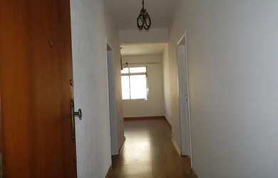 Imagem: O apartamento possui 1 Dormitório, 1 Banheiro, 50m² de Área