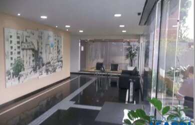 Imagem: O depósito possui 5 Vagas na garagem, 288m² de Área e está