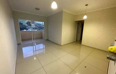 Imagem: O apartamento possui 3 Dormitórios, 2 Banheiros, 2 Vagas na