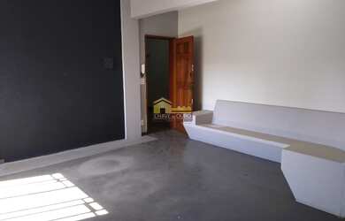 Imagem: O depósito possui 69m² de Área e está localizado em Centro