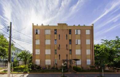 Imagem: O apartamento possui 1 Dormitório, 1 Banheiro, 30m² de Área